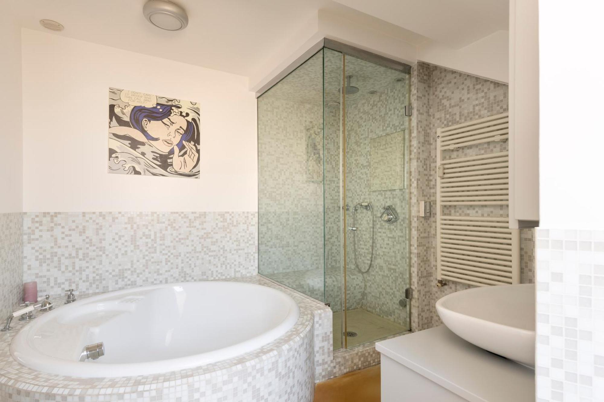 Design Apartment, Modern And Stylish Milan