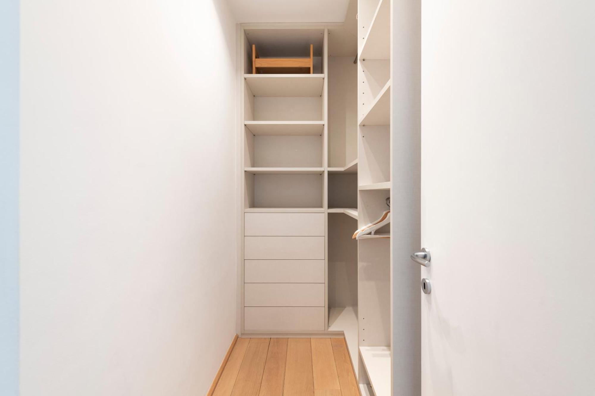 Design Apartment, Modern And Stylish *
